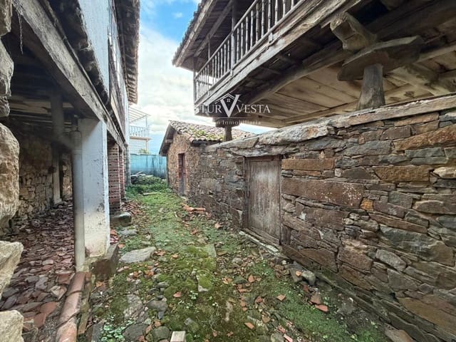 2 chambre Villa/Maison à vendre à Salas avec garage - 74 000 € (Ref: 9762328)