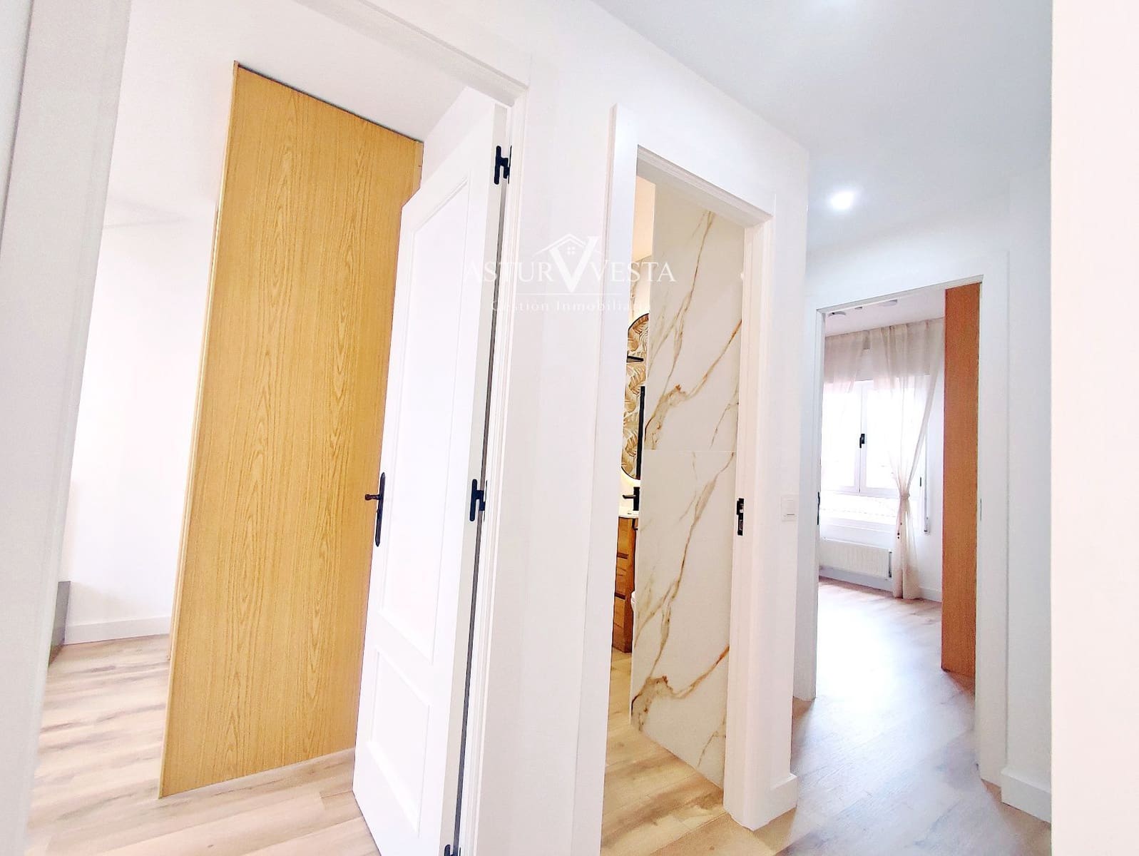 2 soverom Leilighet til salgs i Gijon - € 239 000 (Ref: 9762411)