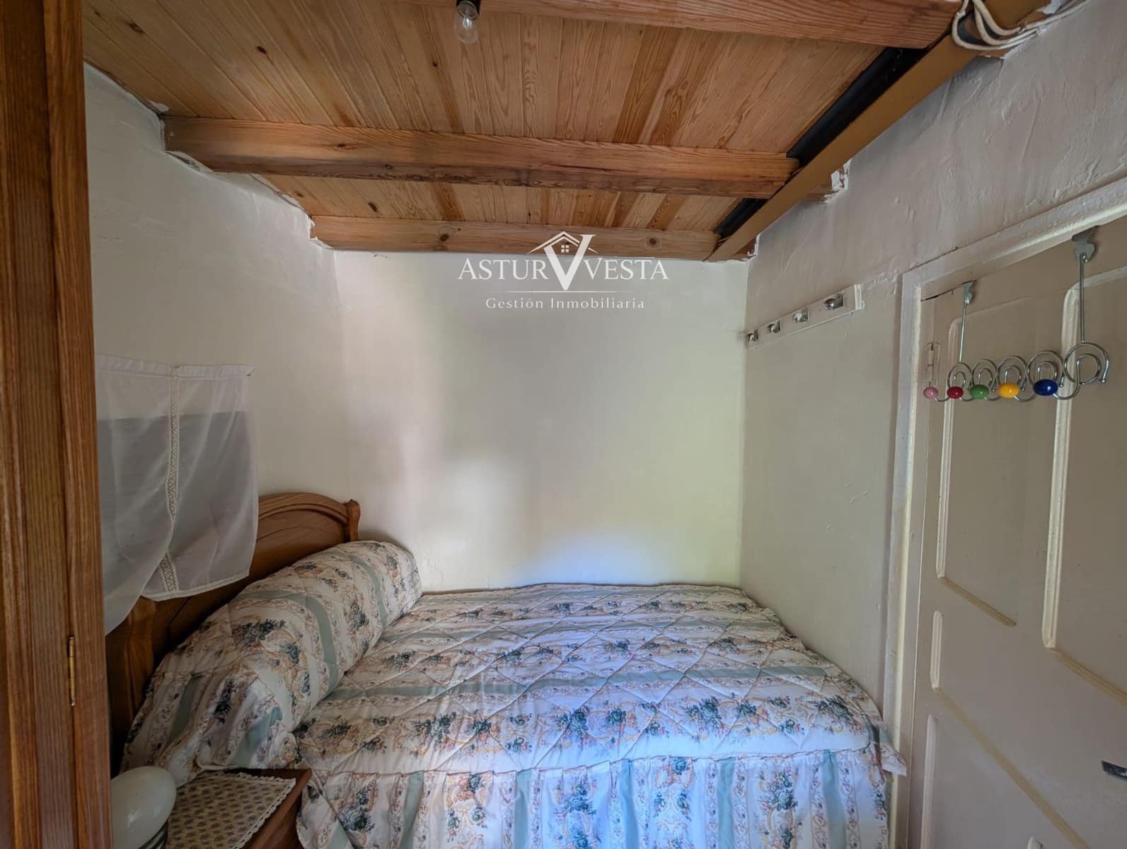 2 soverom Villa til salgs i Yernes y Tameza - € 32 500 (Ref: 9780031)