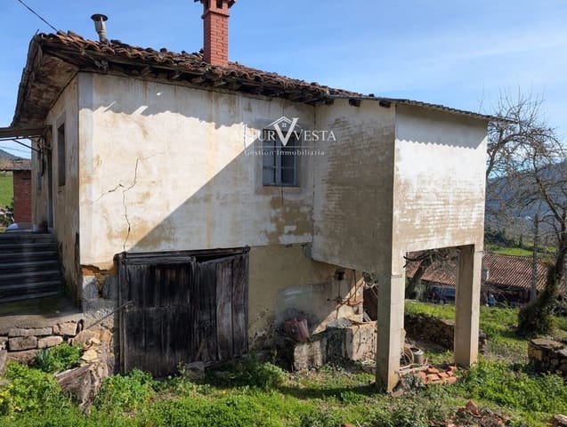 3 chambre Villa/Maison à vendre à Salas avec garage - 69 000 € (Ref: 9780032)