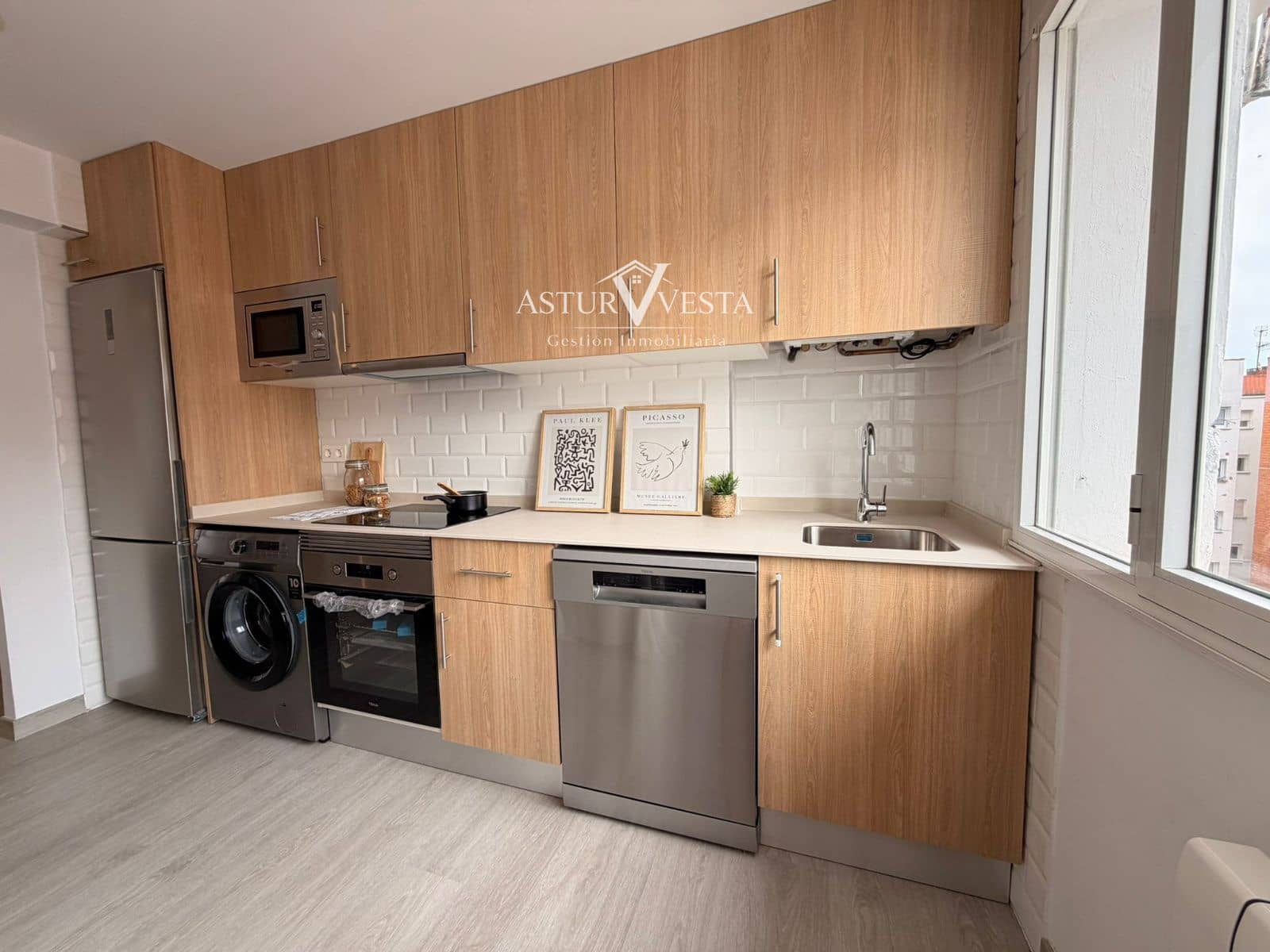 3 chambre Penthouse à vendre à Gijon - 210 000 € (Ref: 9806732)