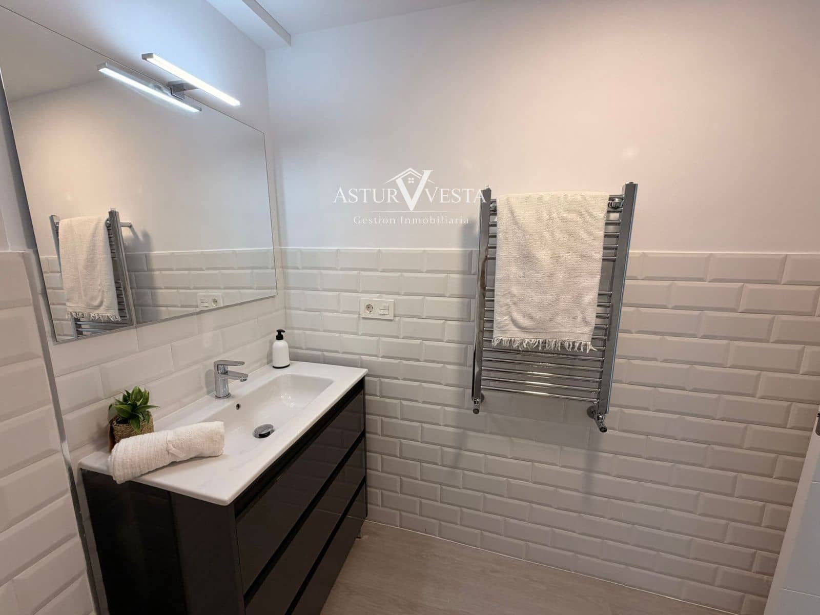 3 chambre Penthouse à vendre à Gijon - 210 000 € (Ref: 9806732)