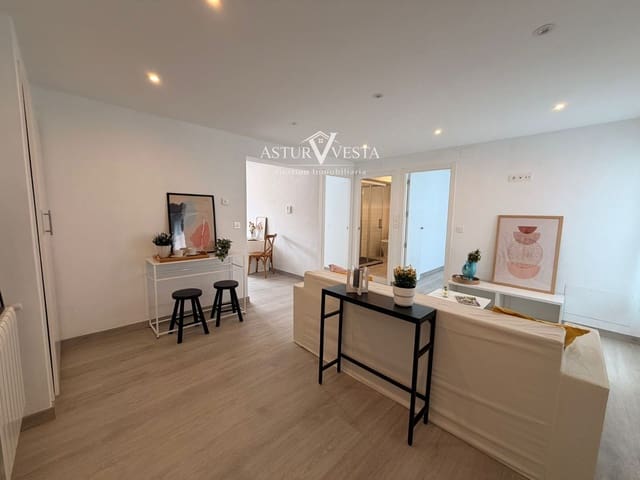 3 chambre Penthouse à vendre à Gijón - 210 000 € (Ref: 9806732)