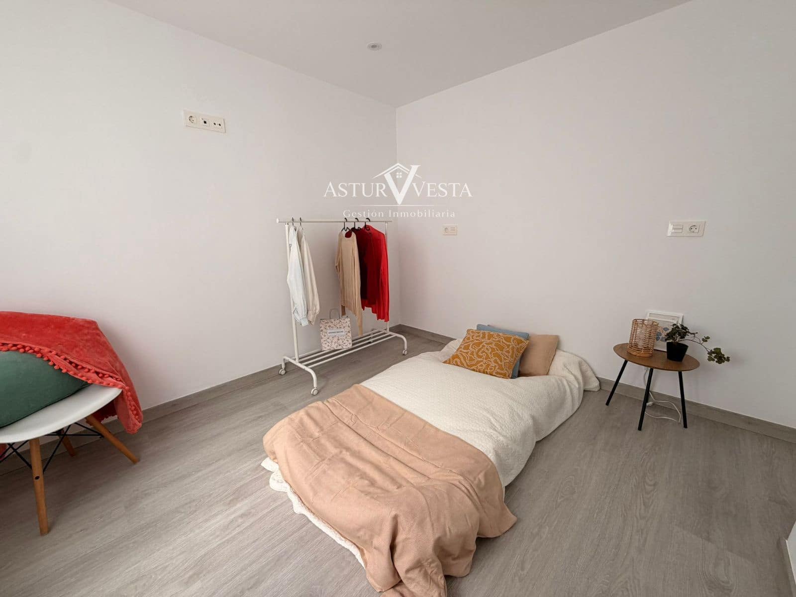 3 chambre Penthouse à vendre à Gijon - 210 000 € (Ref: 9806732)