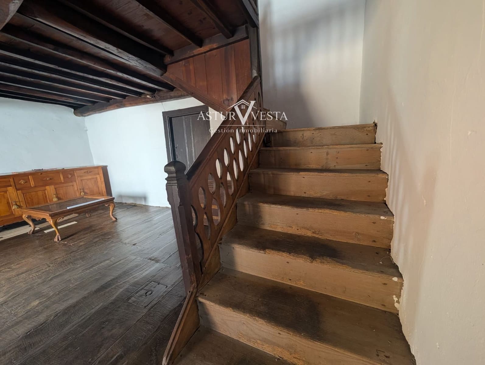 5 soveværelse Villa til salg i Tineo - € 99.000 (Ref: 9814155)