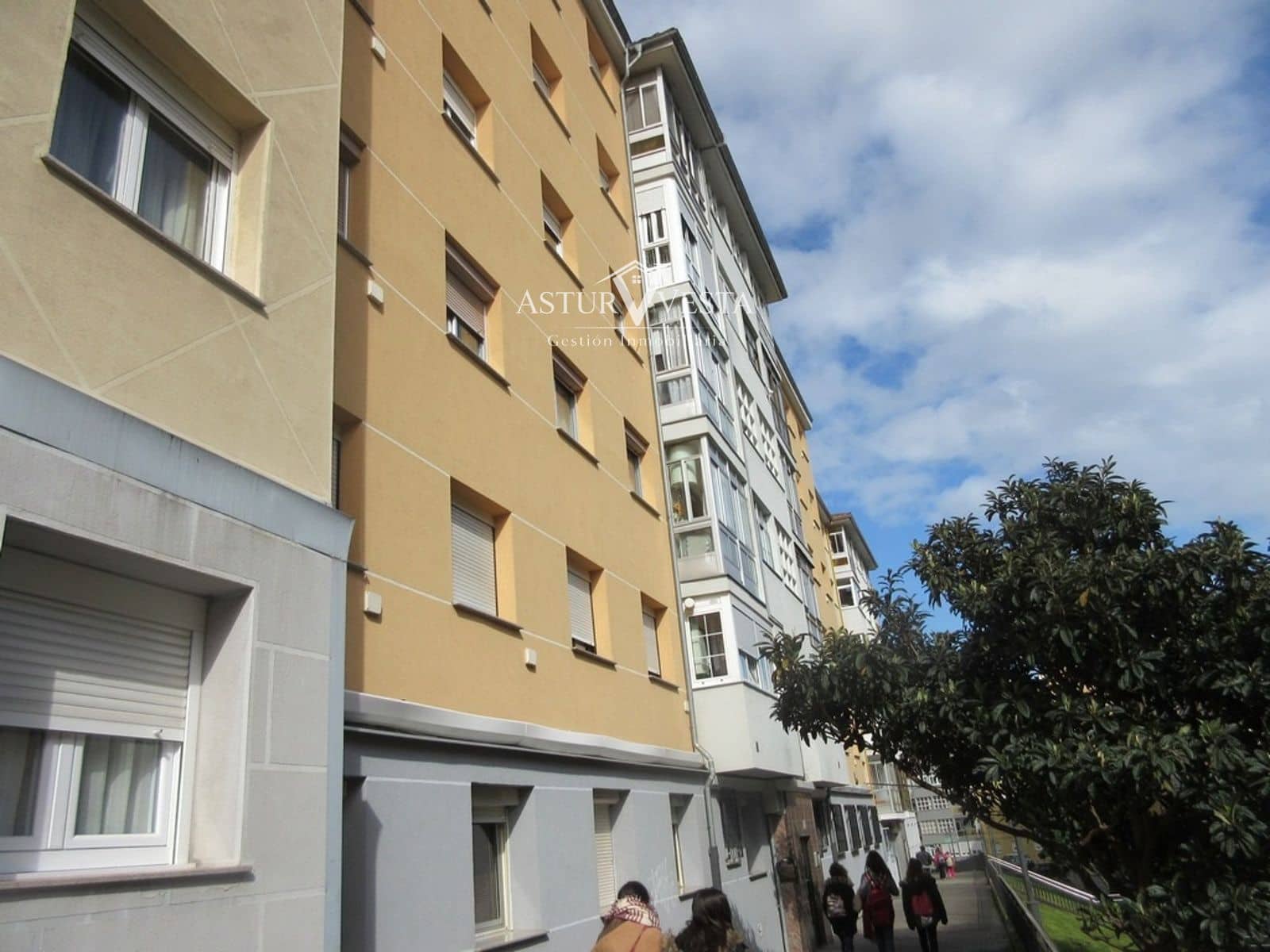 2 soveværelse Lejlighed til salg i Aviles - € 91.000 (Ref: 9819812)