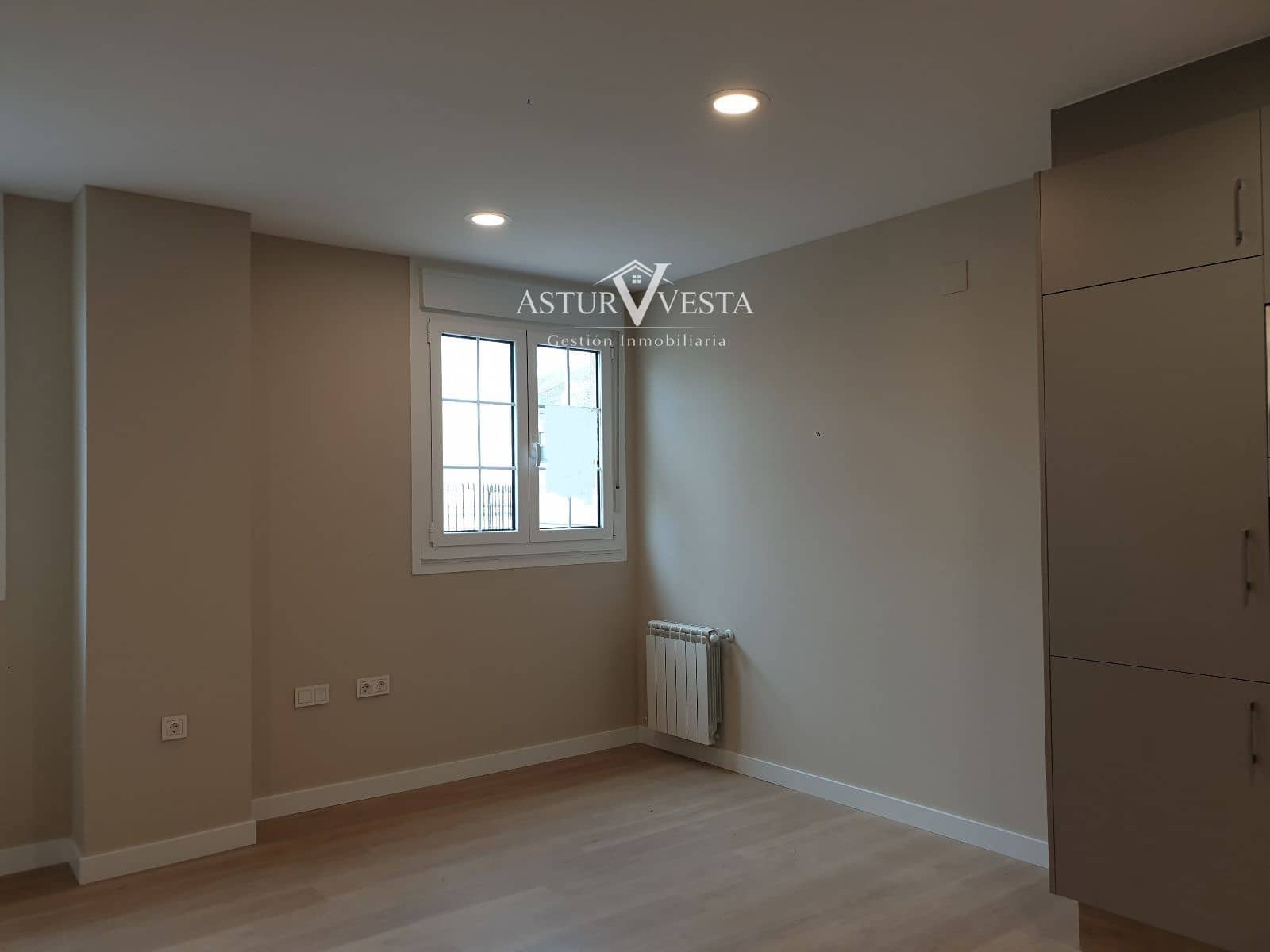 1 bedroom Flat for sale in Tapia de Casariego with garage - € 175,000 (Ref: 9857946)