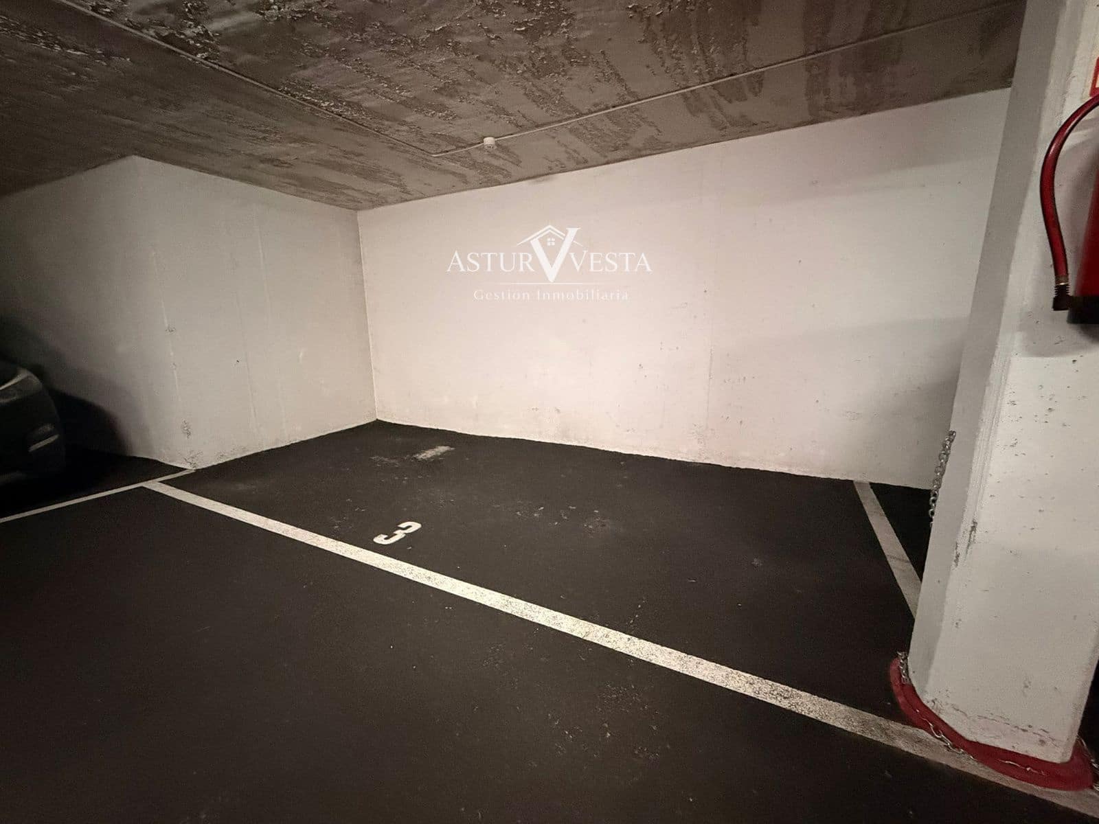 Garage for sale in Gijon - € 12,000 (Ref: 9885226)