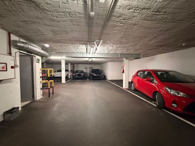 Garage for sale in Gijón - € 12,000 (Ref: 9885226)