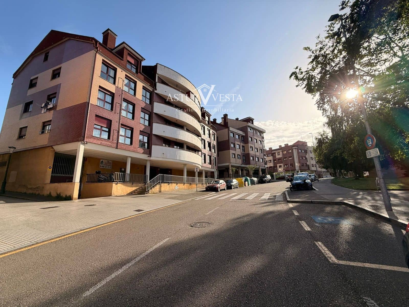 Garage for sale in Gijon - € 12,000 (Ref: 9885226)