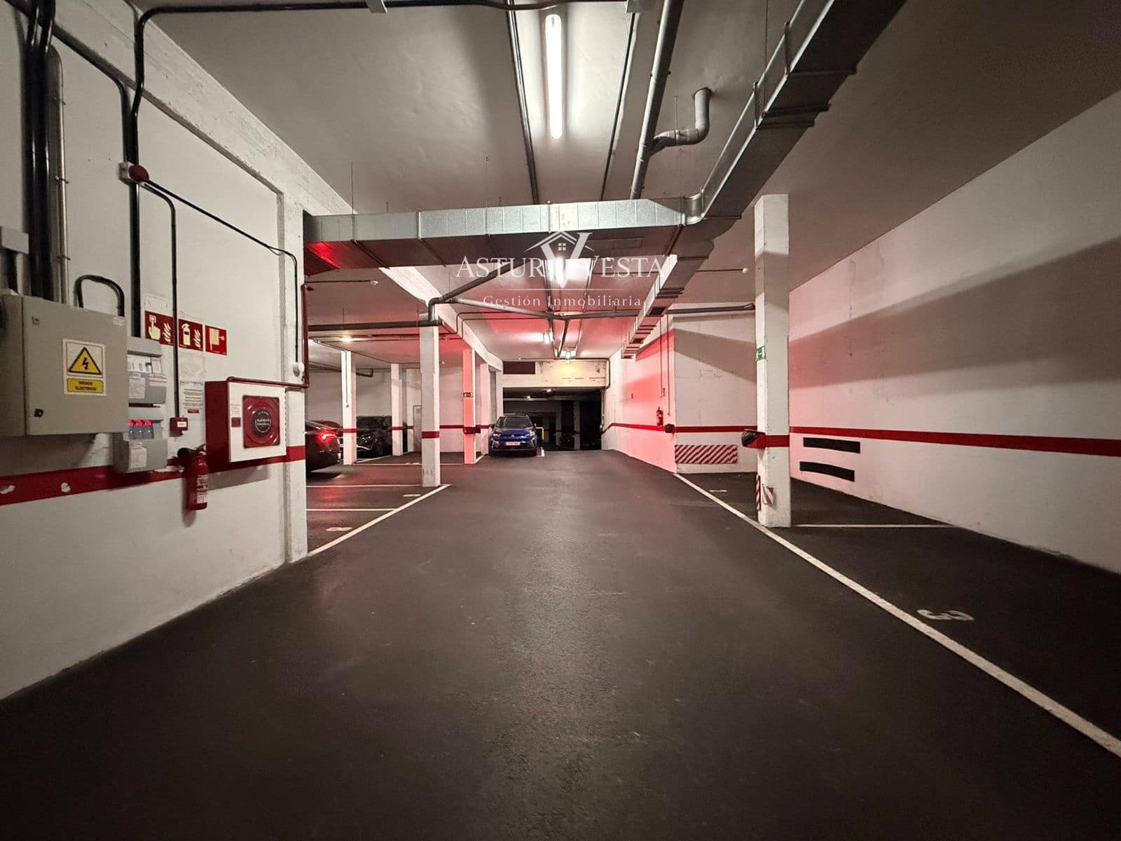 Garage for sale in Gijon - € 22,000 (Ref: 9885303)