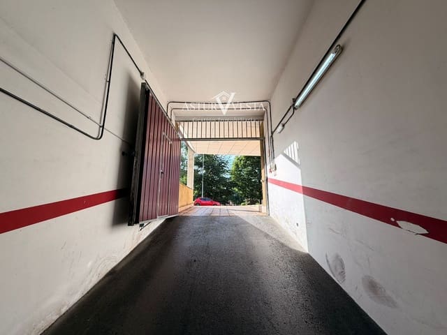 Garage for sale in Gijón - € 22,000 (Ref: 9885303)