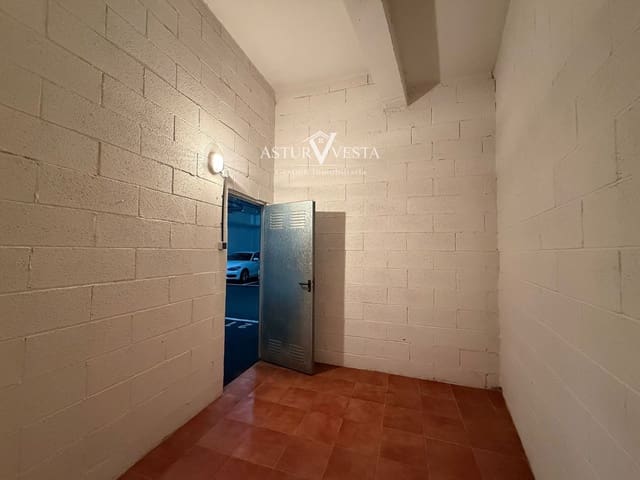 Garage for sale in Gijón - € 22,000 (Ref: 9885303)
