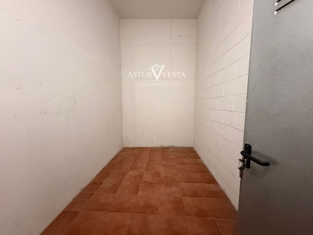 Garage til salg i Gijón - € 25.000 (Ref: 9885335)