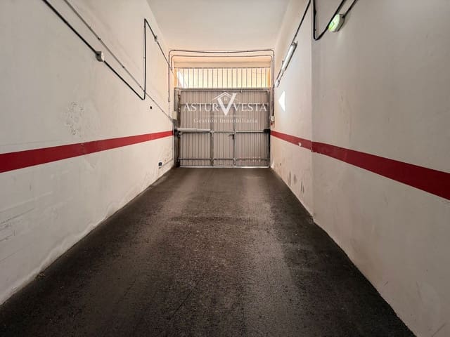 Garage til salg i Gijón - € 25.000 (Ref: 9885335)