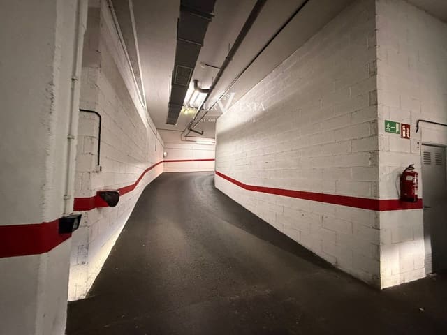 Garage til salg i Gijón - € 25.000 (Ref: 9885335)