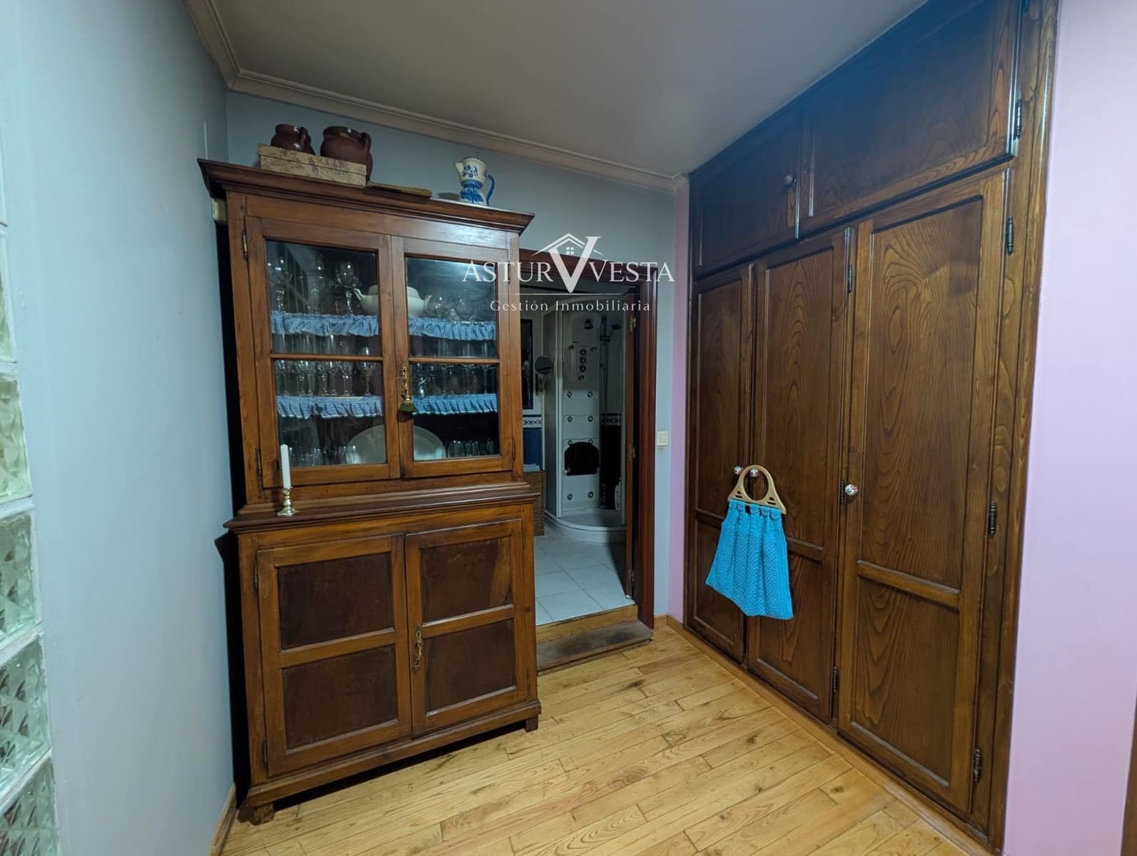 Piso de 4 habitaciones en Salas en venta - 198.000 € (Ref: 9904663)