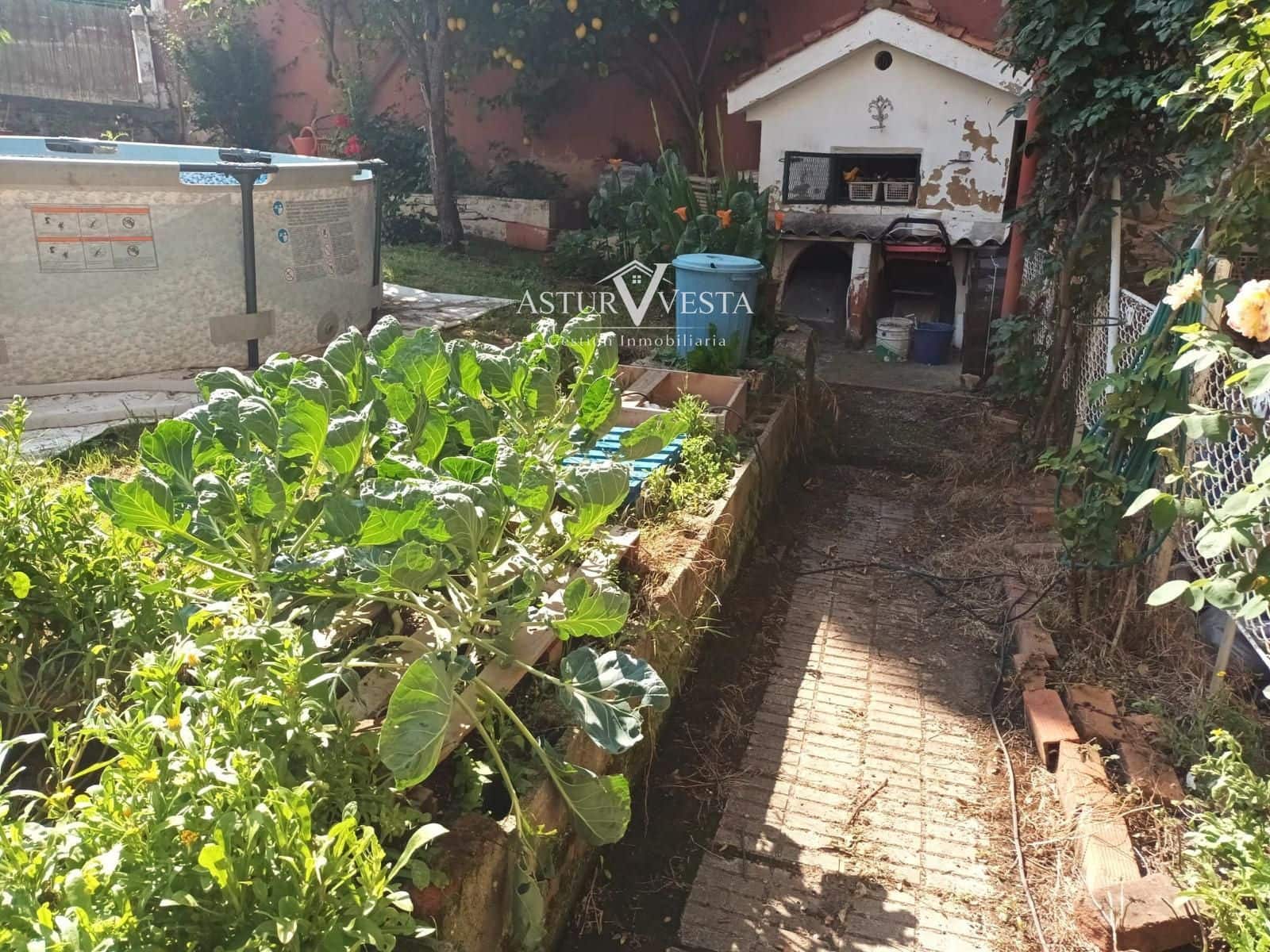 Piso de 4 habitaciones en Salas en venta - 198.000 € (Ref: 9904663)