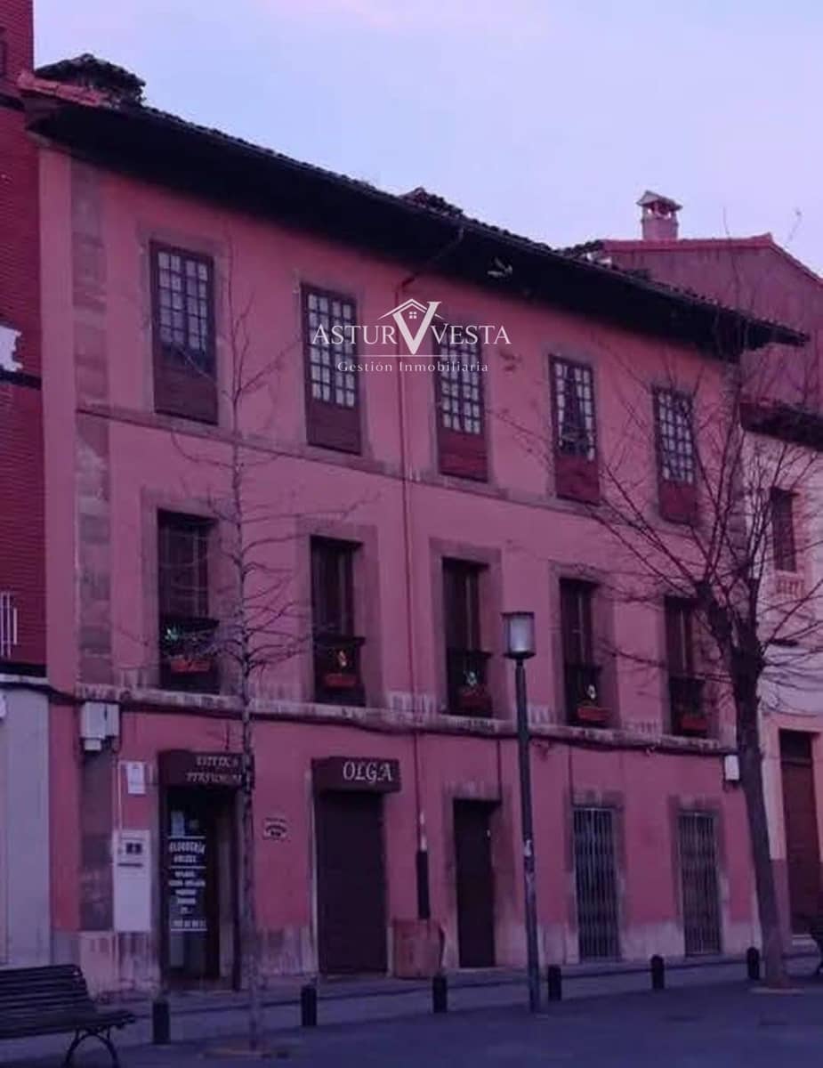 Piso de 4 habitaciones en Salas en venta - 198.000 € (Ref: 9904663)
