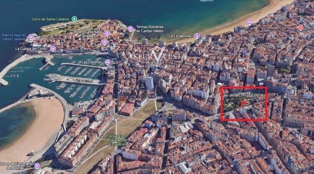 4 slaapkamer Flat te huur in Gijón met garage - € 1.320 (Ref: 9917613)