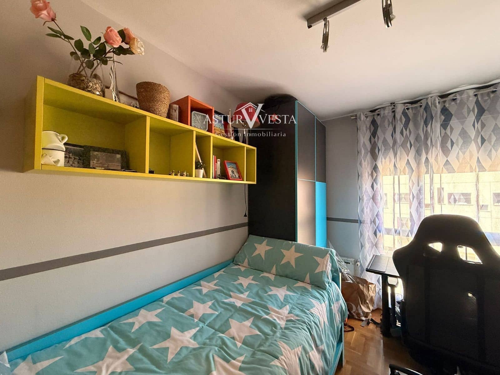 2 bedroom Flat for sale in Aviles with garage - € 210,000 (Ref: 9928651)