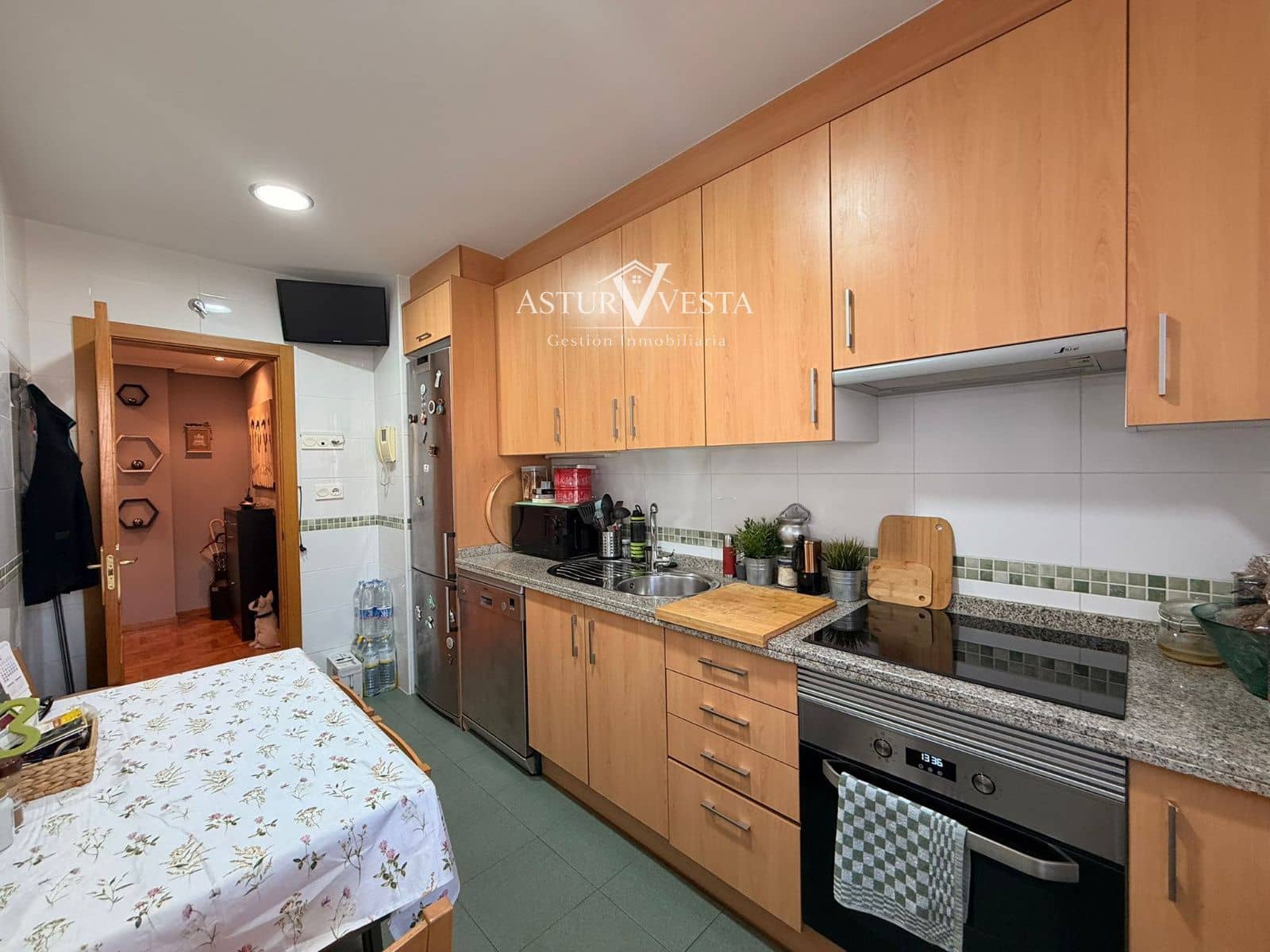 2 bedroom Flat for sale in Aviles with garage - € 210,000 (Ref: 9928651)