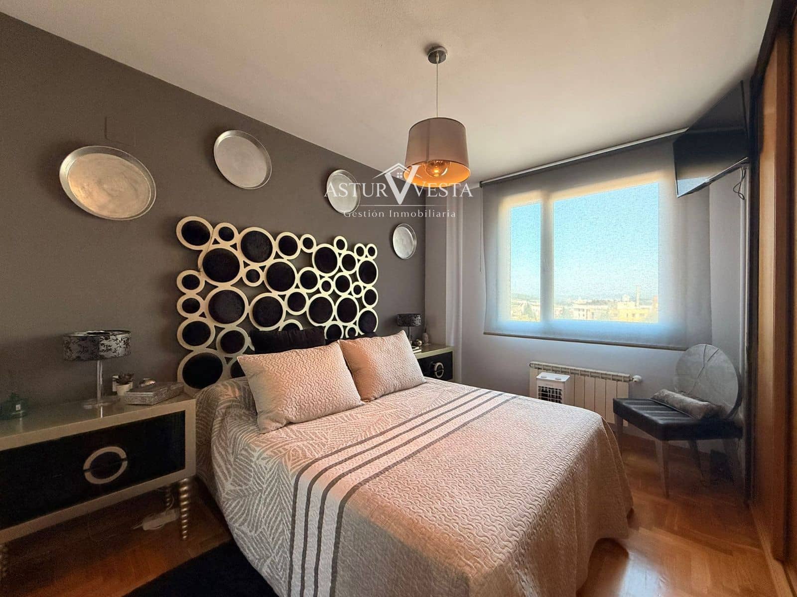 2 bedroom Flat for sale in Aviles with garage - € 210,000 (Ref: 9928651)