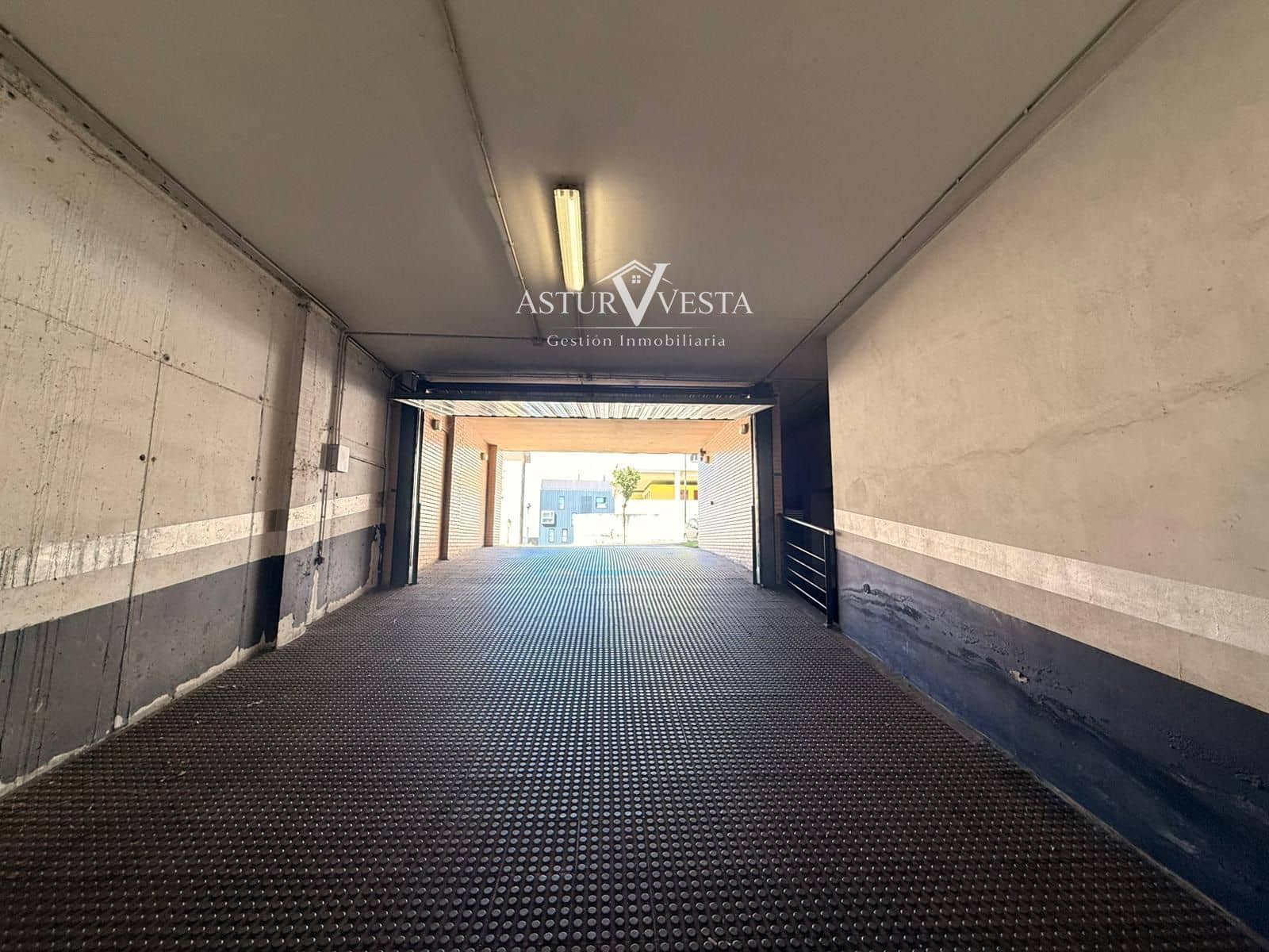 2 bedroom Flat for sale in Aviles with garage - € 210,000 (Ref: 9928651)