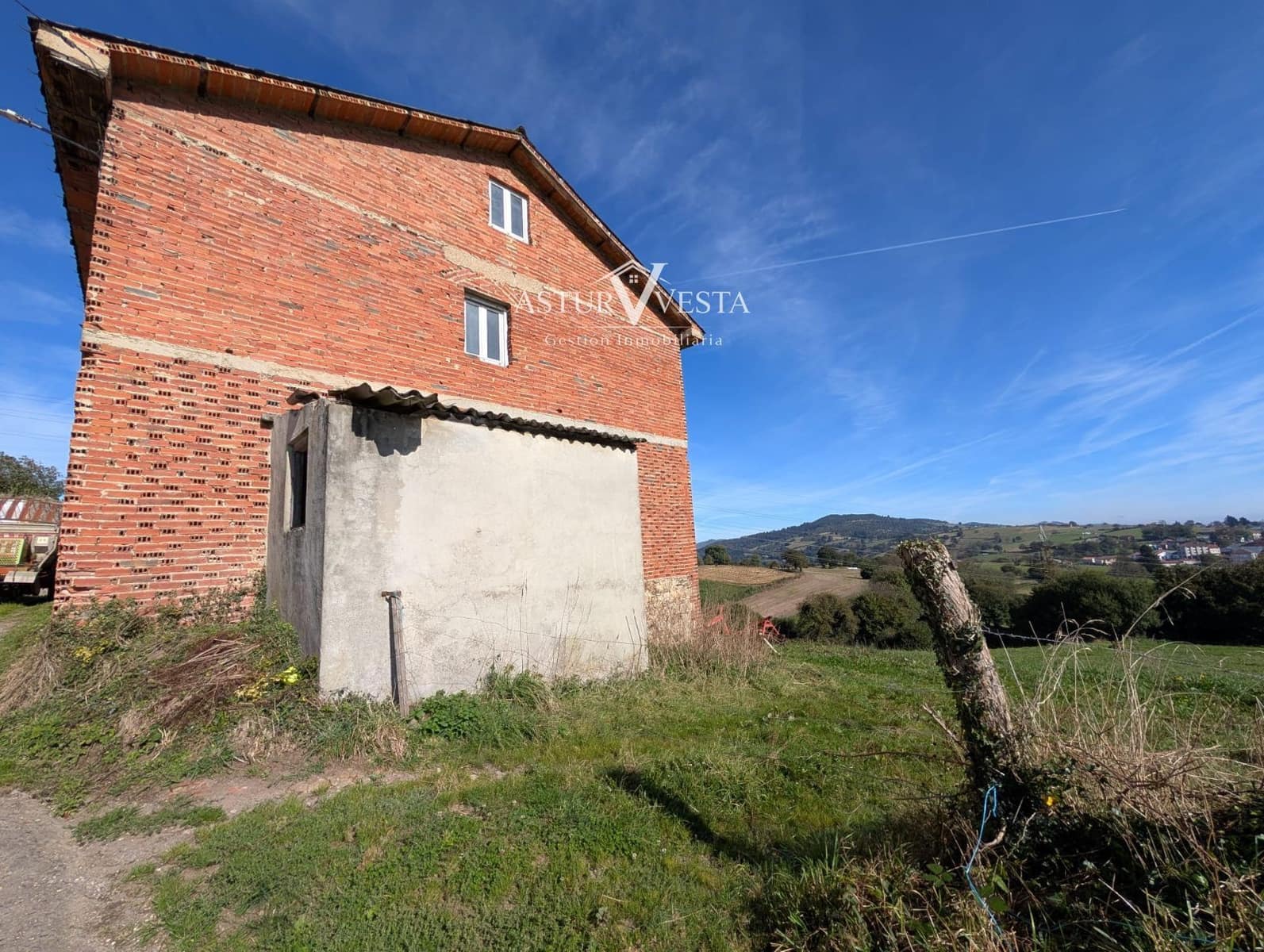 4 soveværelse Restaurant/Bar til salg i Tineo - € 47.000 (Ref: 9945029)