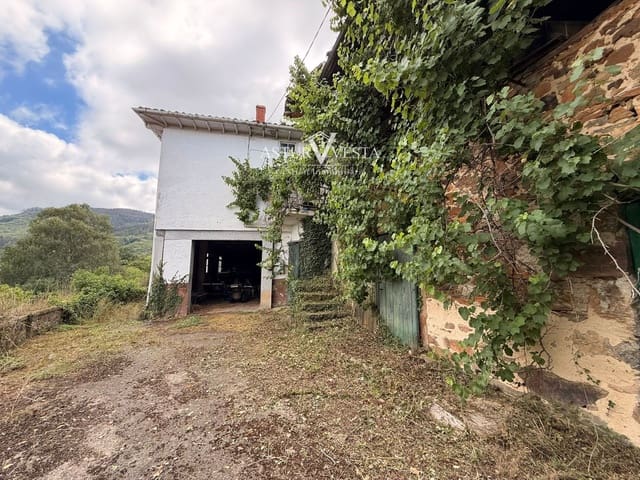 5 soveværelse Villa til salg i Salas med garage - € 79.000 (Ref: 9964606)