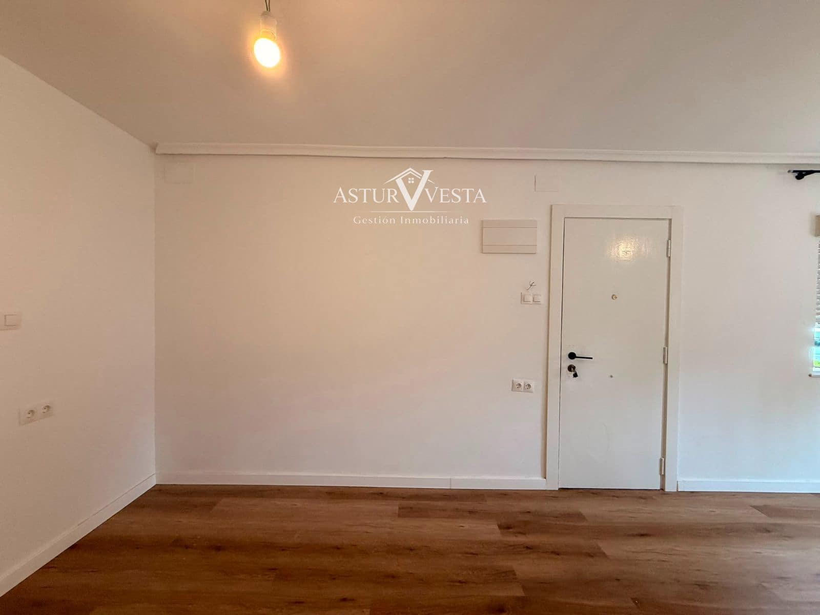 3 slaapkamer Flat te koop in Corvera de Asturias - € 95.000 (Ref: 9979316)