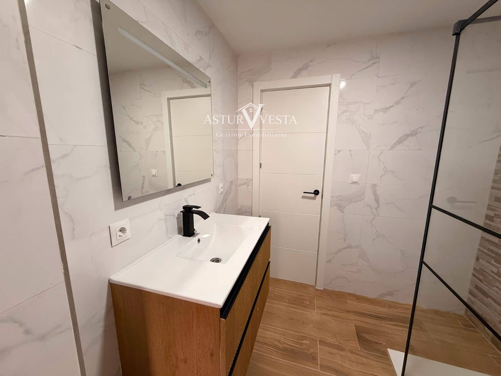 3 slaapkamer Flat te koop in Corvera de Asturias - € 95.000 (Ref: 9979316)