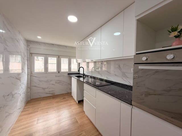Piso de 3 habitaciones en Corvera de Asturias en venta - 95.000 € (Ref: 9979316)