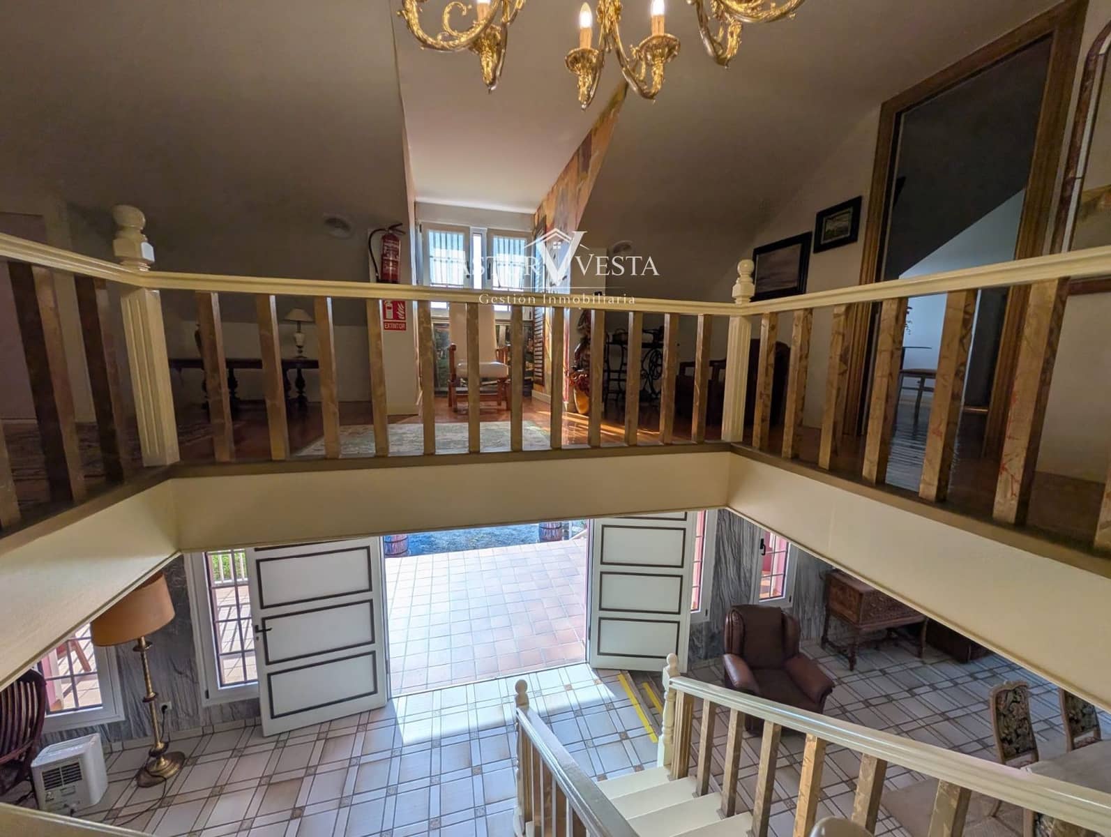 9 sovrum Villa till salu i Oviedo med garage - 1 300 000 € (Ref: 9983200)