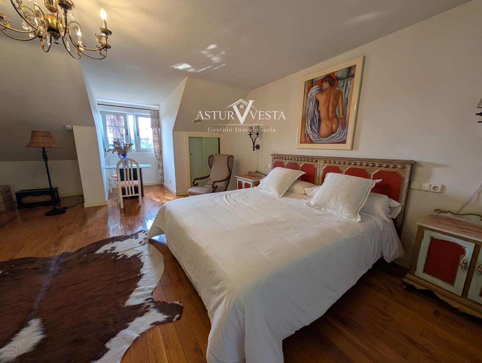 9 sovrum Villa till salu i Oviedo med garage - 1 300 000 € (Ref: 9983200)