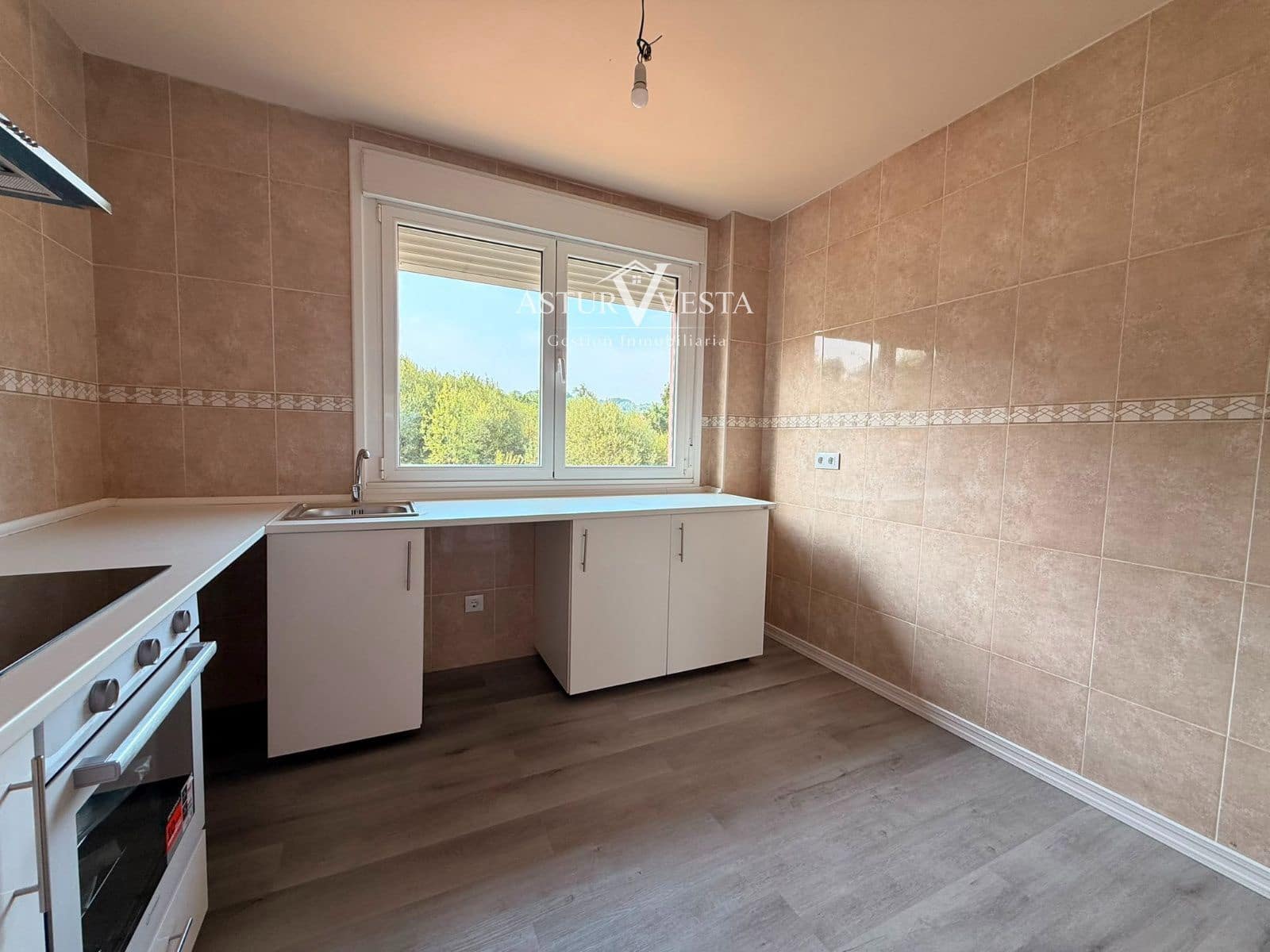 3 Zimmer Villa zu verkaufen in Siero mit Garage - 397.000 € (Ref: 9990277)