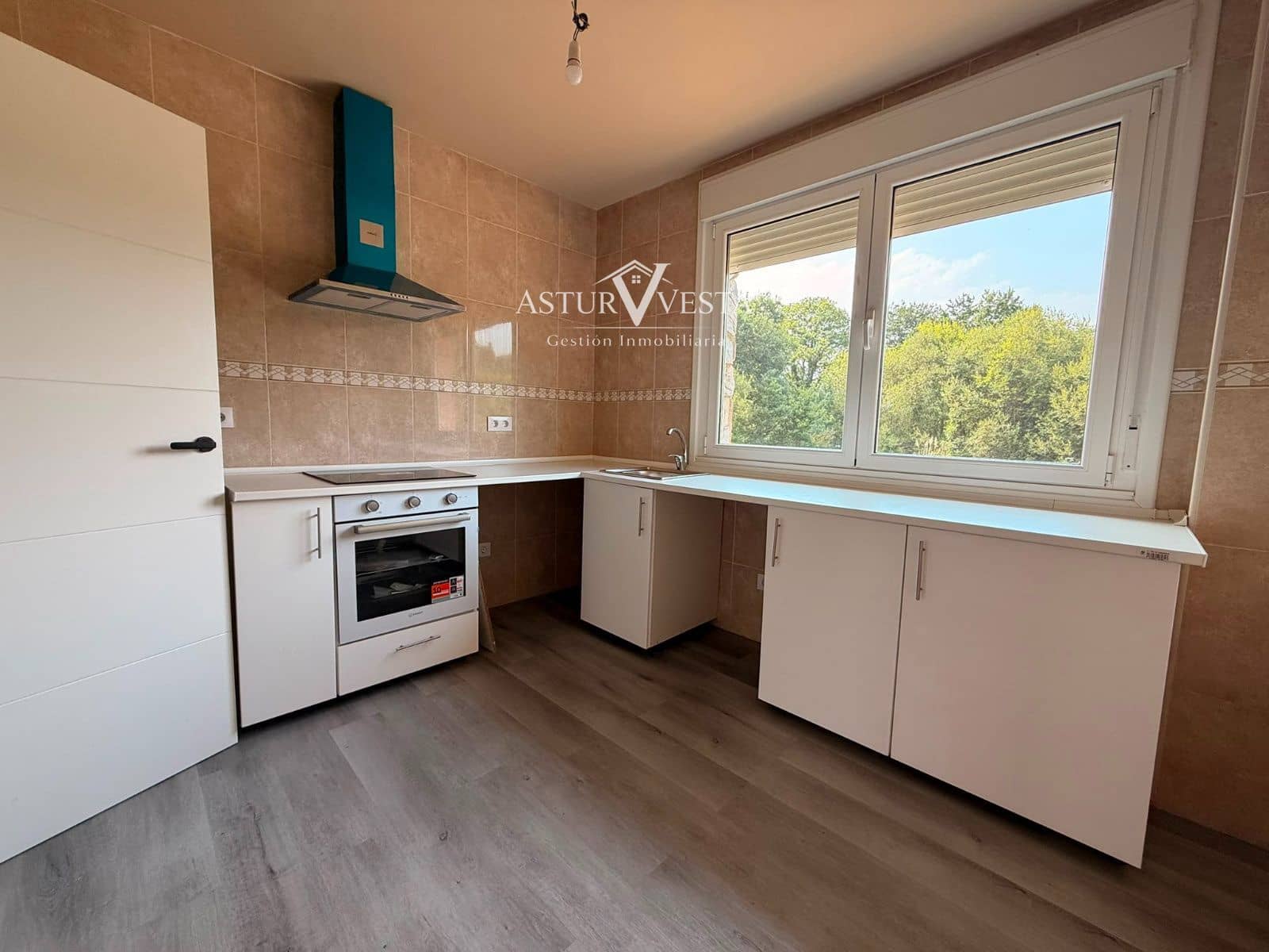 3 Zimmer Villa zu verkaufen in Siero mit Garage - 397.000 € (Ref: 9990277)