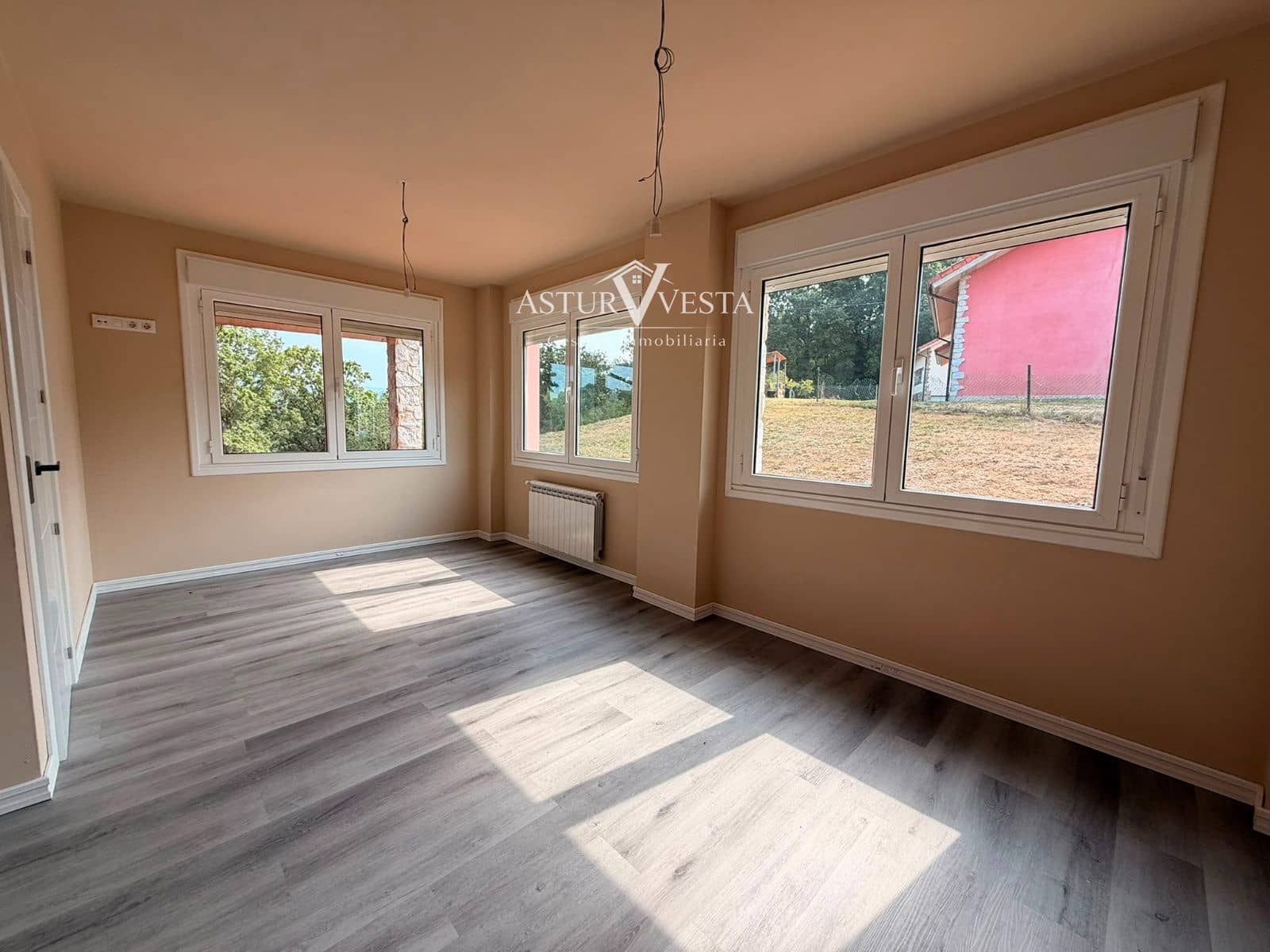 3 Zimmer Villa zu verkaufen in Siero mit Garage - 397.000 € (Ref: 9990277)