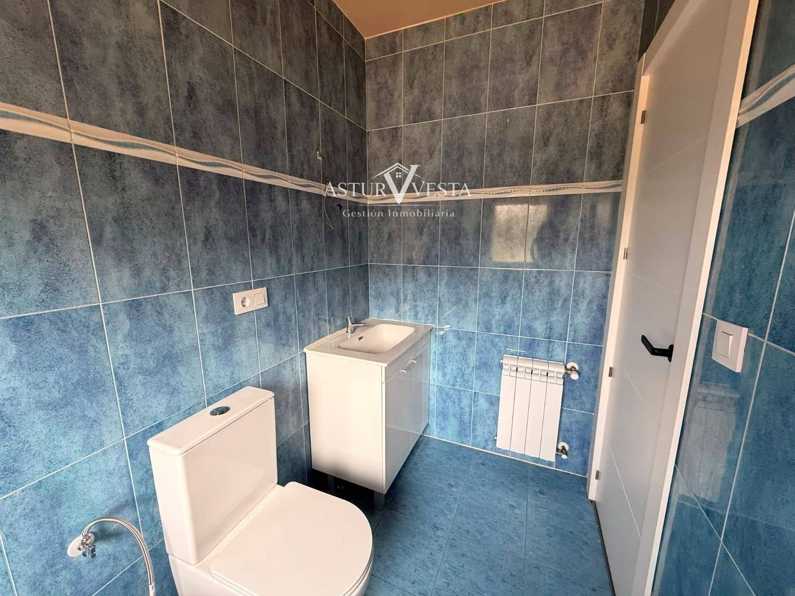 3 Zimmer Villa zu verkaufen in Siero mit Garage - 397.000 € (Ref: 9990277)