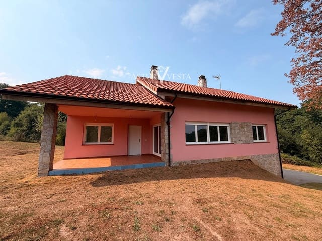 3 soverom Villa til salgs i Siero med garasje - € 397 000 (Ref: 9990277)