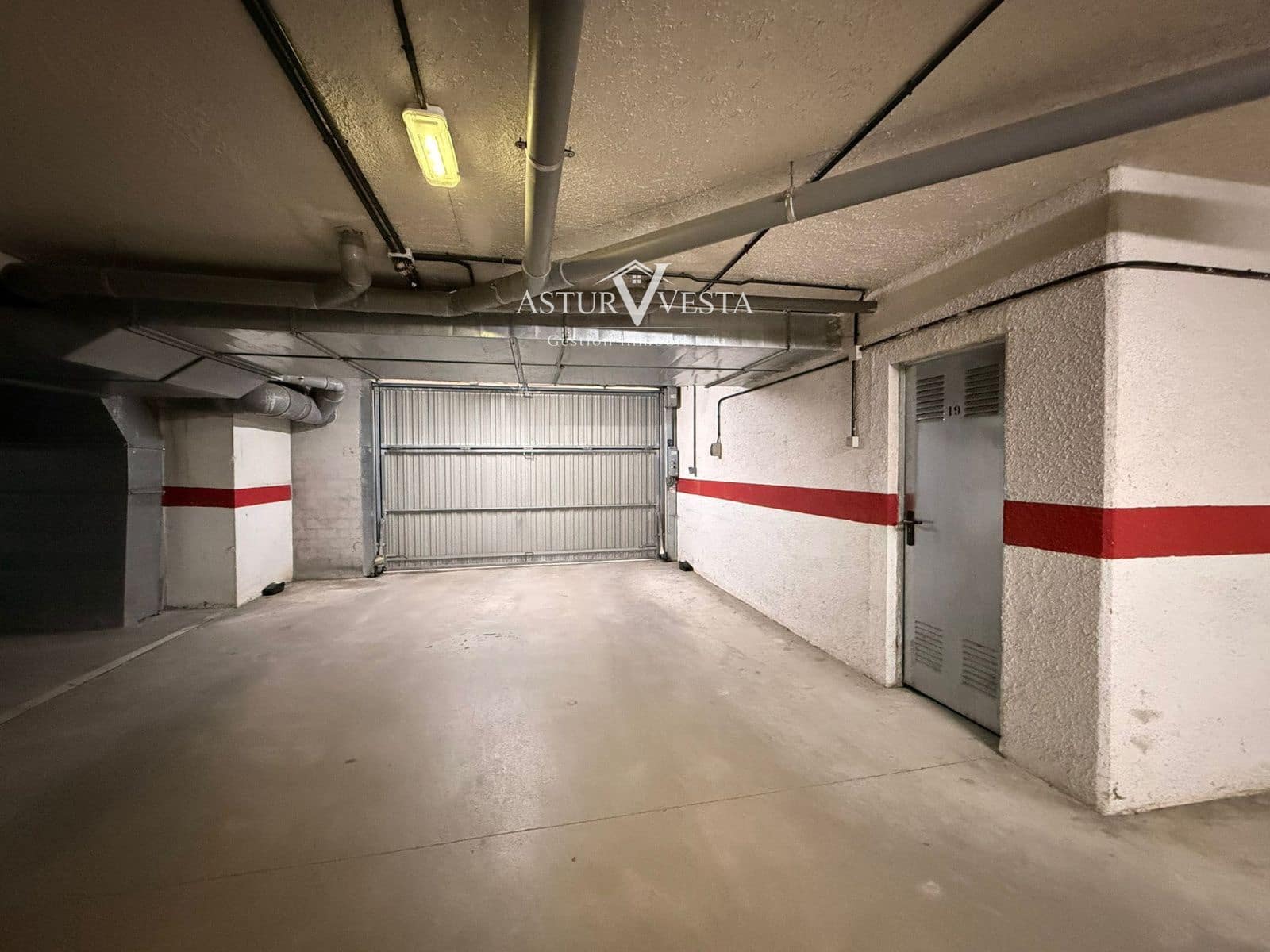 Garage til salg i Llanes - € 8.500 (Ref: 9995412)