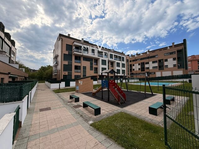 Garaż na sprzedaż w Llanes - 8 500 € (Ref: 9995412)