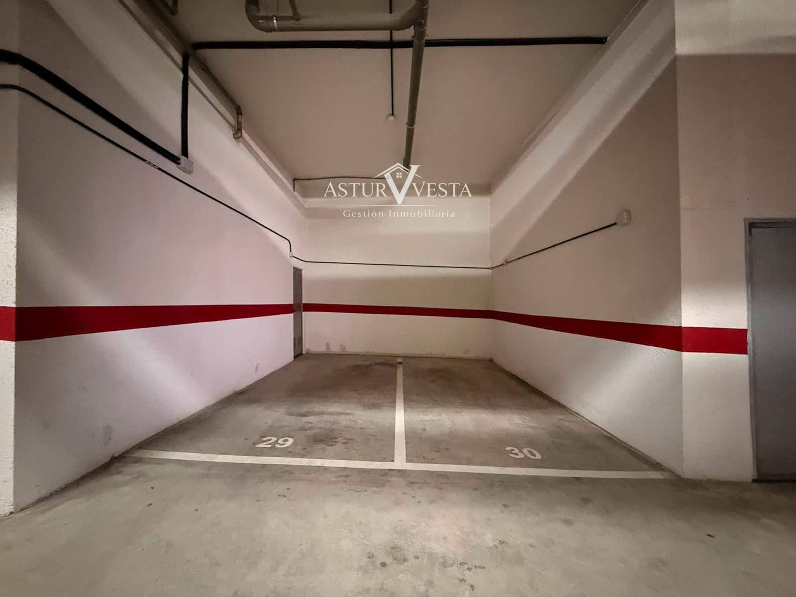 Garage for sale in Llanes - € 8,500 (Ref: 9995412)