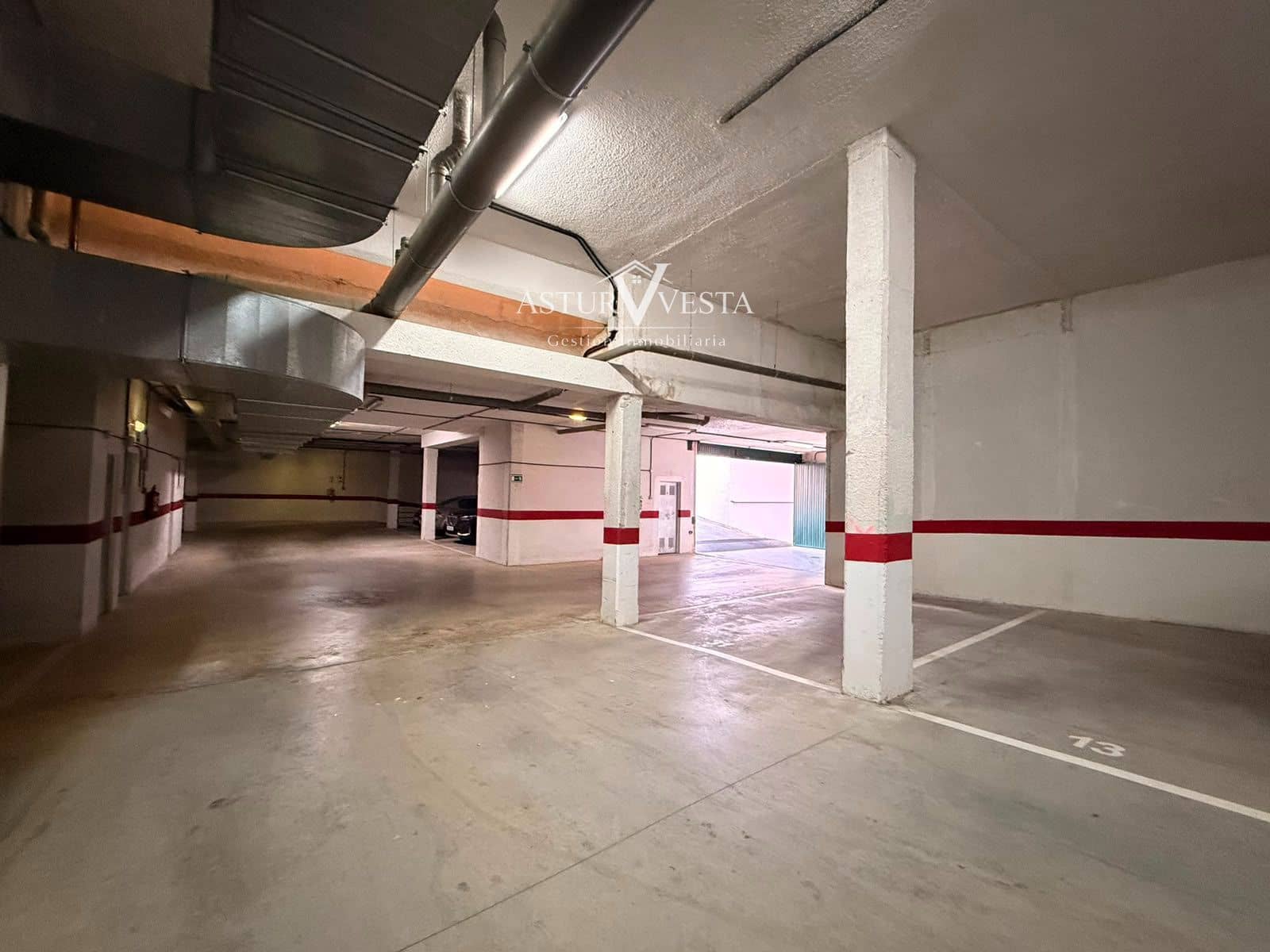 Garage for sale in Llanes - € 8,500 (Ref: 9995412)