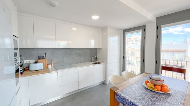 2 makuuhuone Huoneisto myytävänä paikassa Calpe / Calp mukana uima-altaan - 435 000 € (Ref: 9757906)