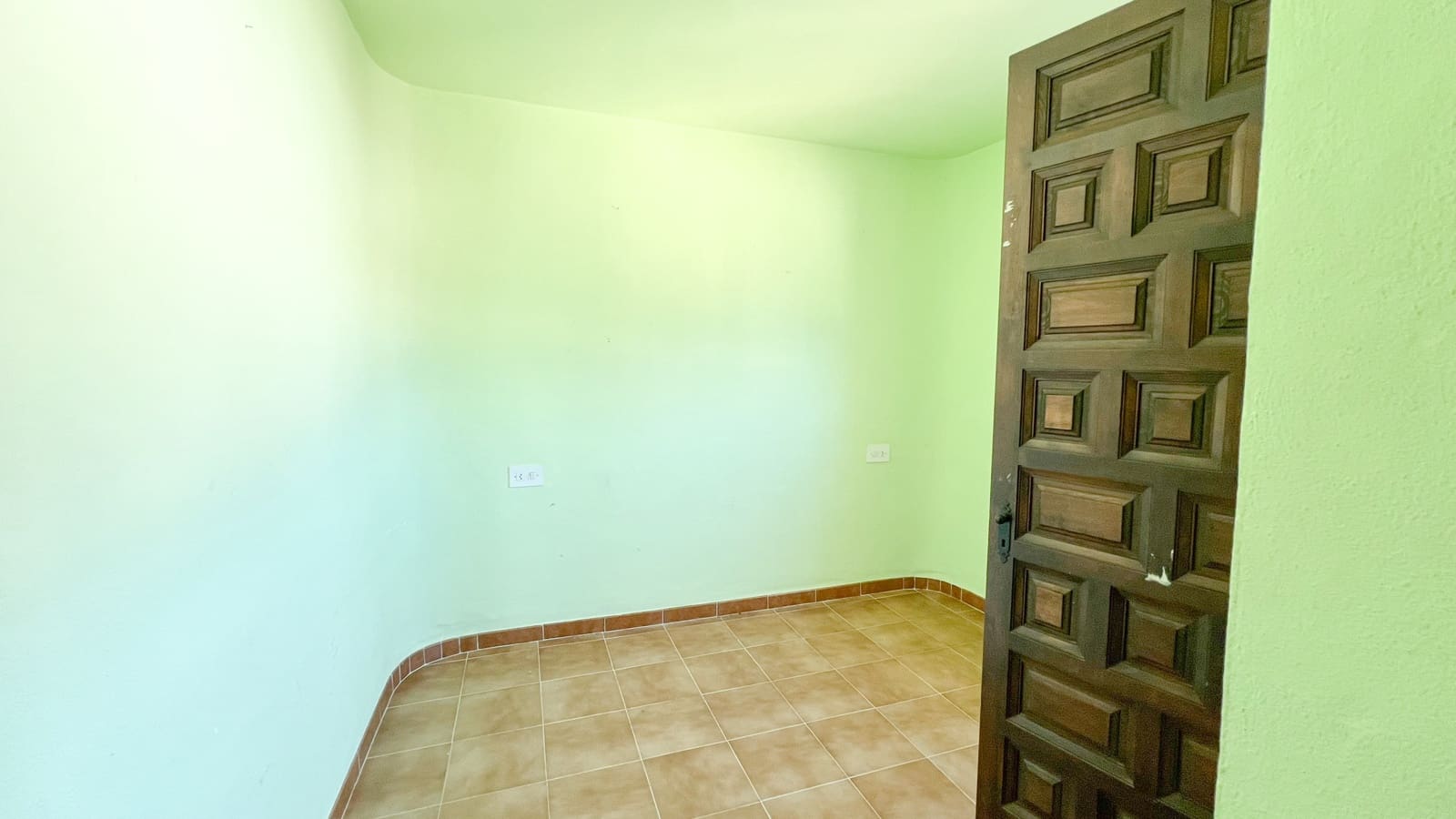 7 bedroom Villa for sale in Calpe / Calp with pool - € 450,000 (Ref: 9782391)