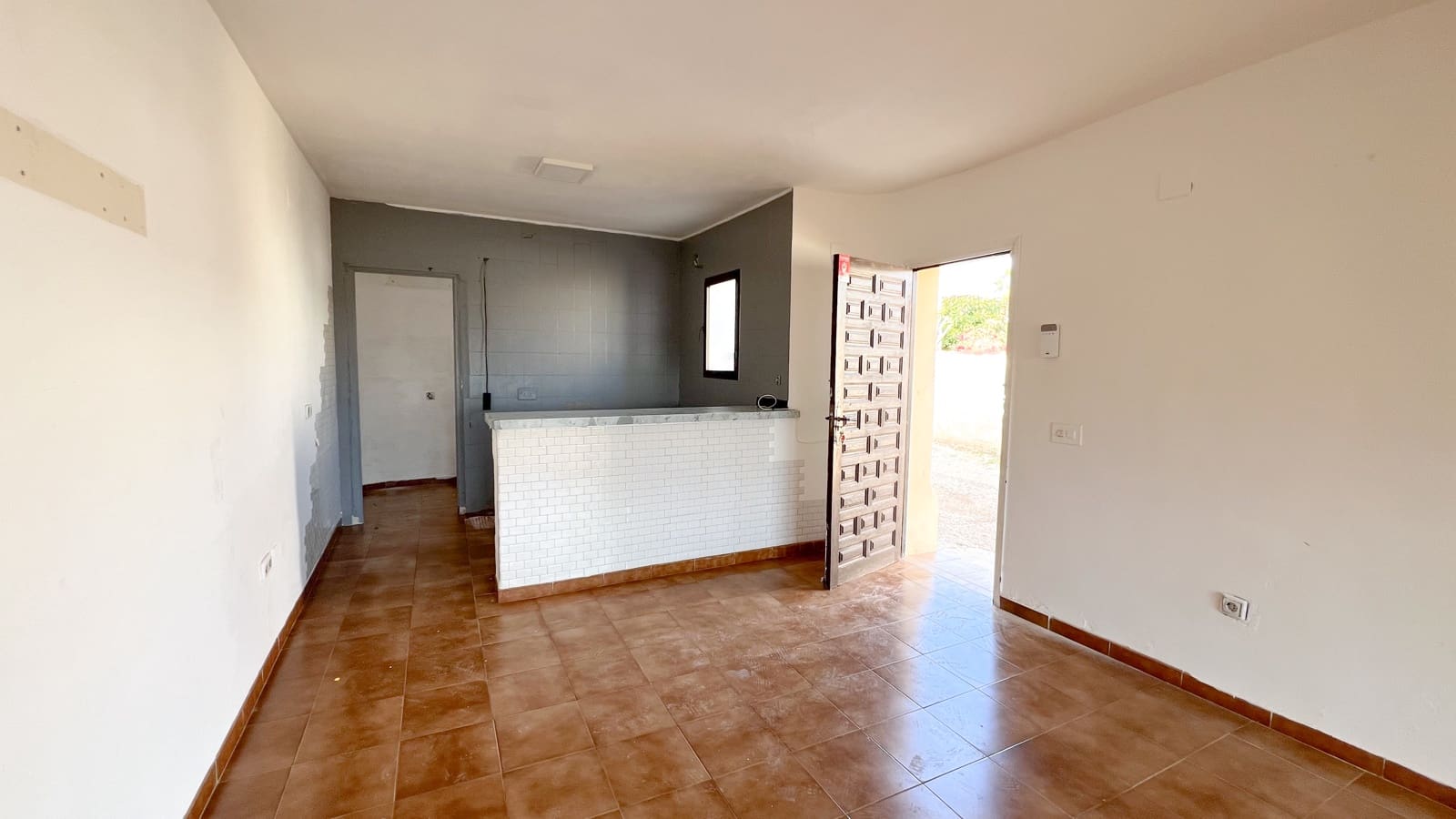 7 bedroom Villa for sale in Calpe / Calp with pool - € 450,000 (Ref: 9782391)