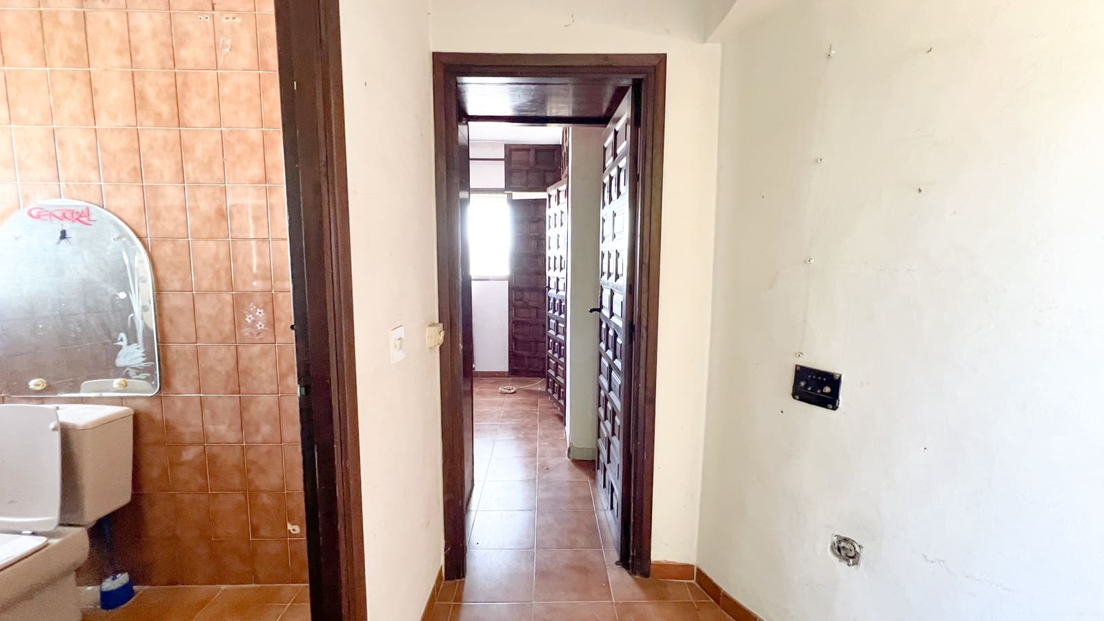 7 bedroom Villa for sale in Calpe / Calp with pool - € 450,000 (Ref: 9782391)