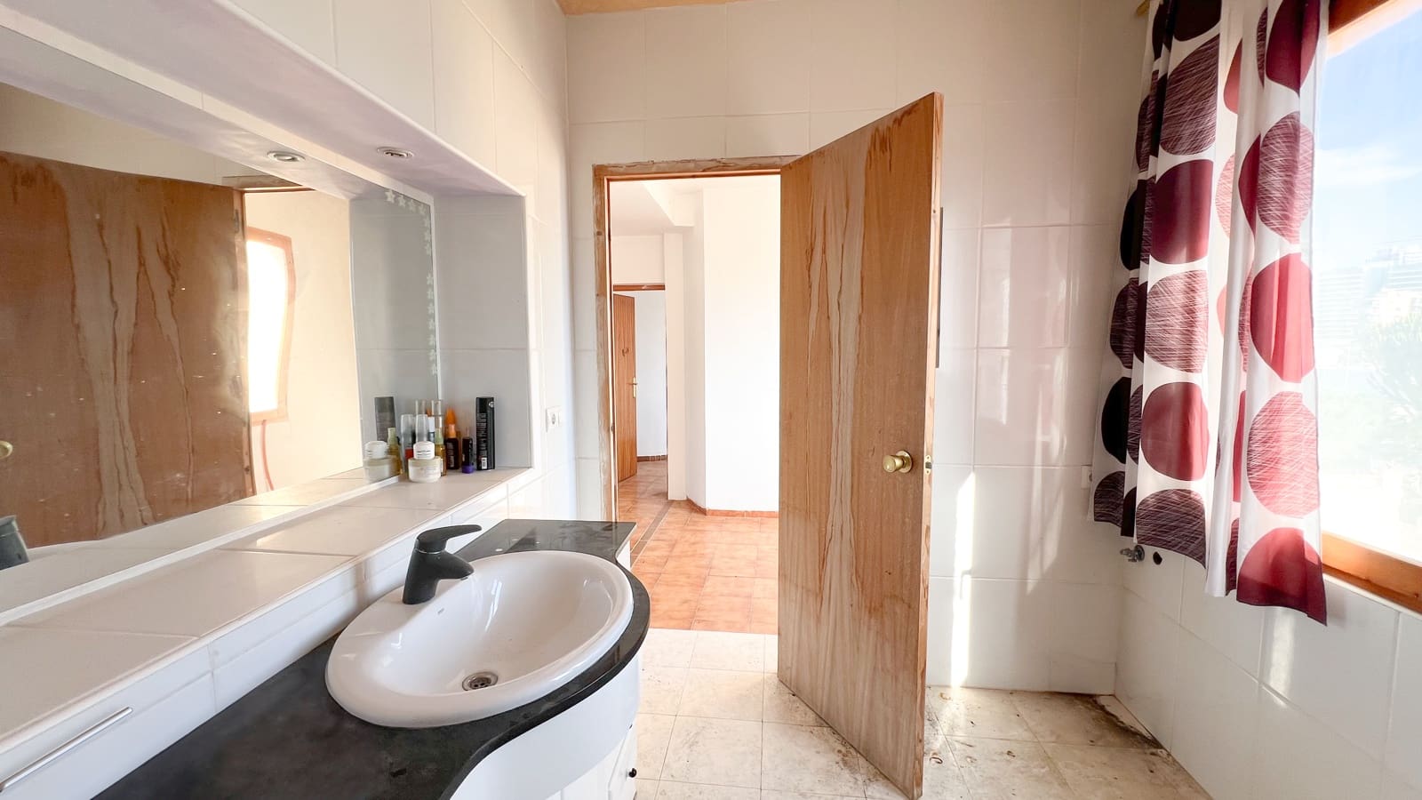 7 bedroom Villa for sale in Calpe / Calp with pool - € 450,000 (Ref: 9782391)