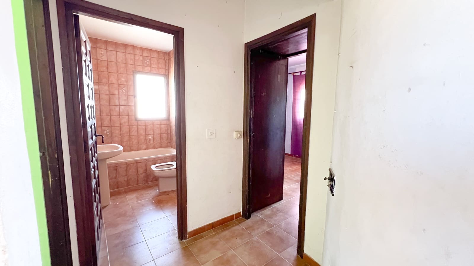 7 bedroom Villa for sale in Calpe / Calp with pool - € 450,000 (Ref: 9782391)